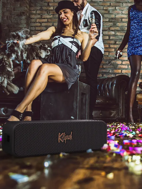 Detroit Portable Bluetooth Speaker - Image 12
